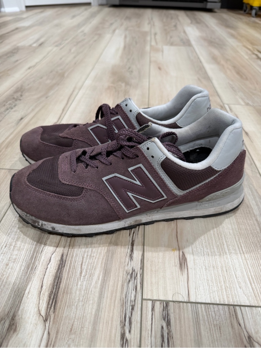 New Balance Plum Suede & Mesh Lace-Up Sneakers with Light Gray Accents